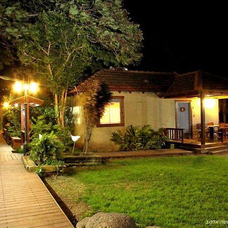 Golan Rooms At Sagi Family Country Lodging Ramot ภายนอก รูปภาพ