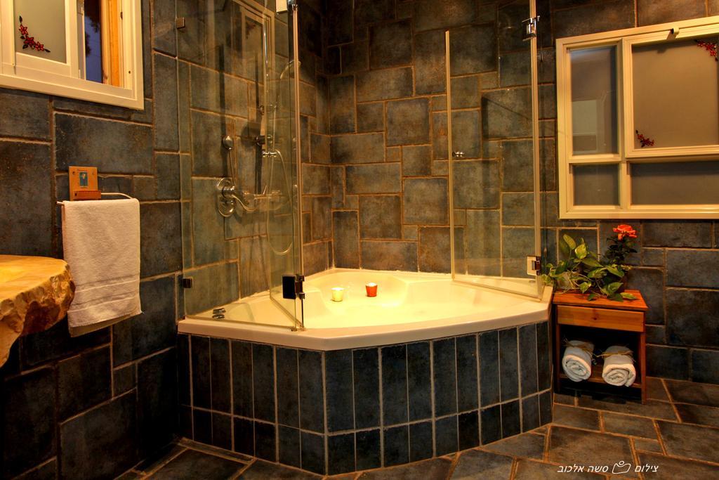 Golan Rooms At Sagi Family Country Lodging Ramot ภายนอก รูปภาพ