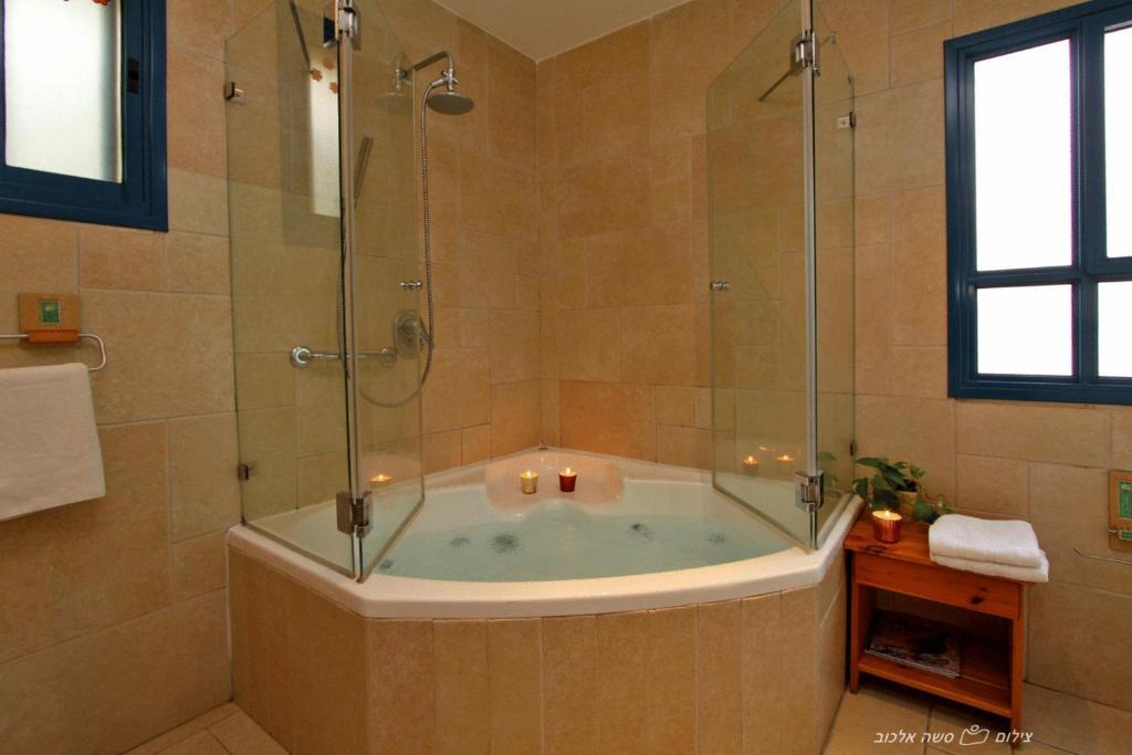 Golan Rooms At Sagi Family Country Lodging Ramot ภายนอก รูปภาพ