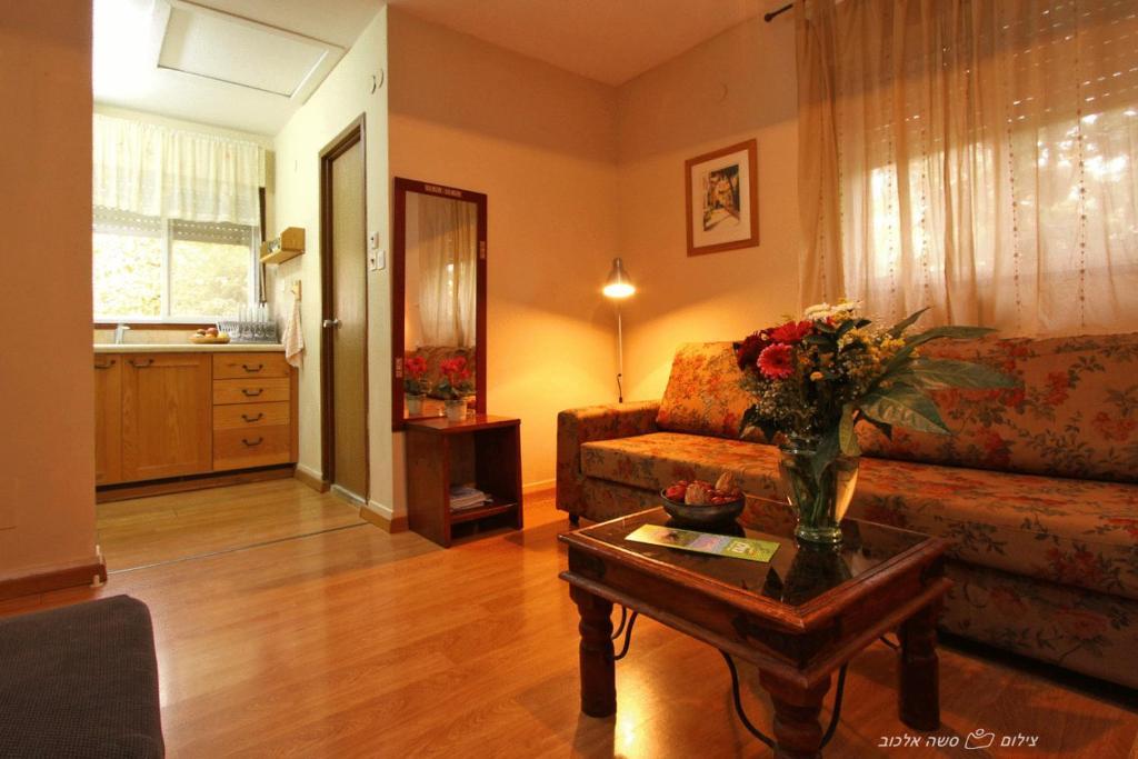 Golan Rooms At Sagi Family Country Lodging Ramot ภายนอก รูปภาพ